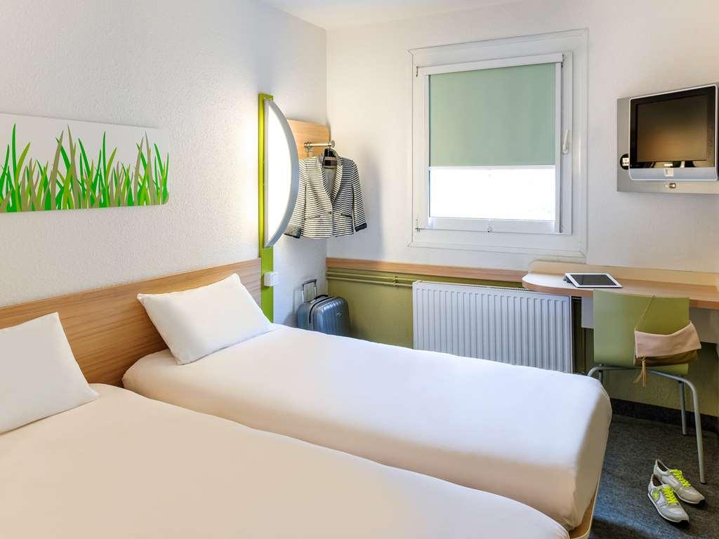 Ibis Budget Hotel *